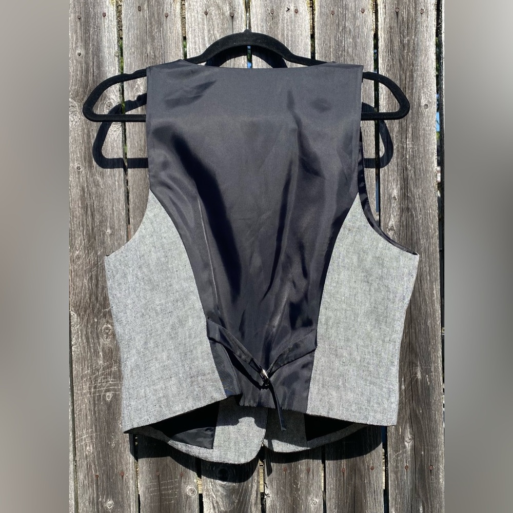 Ann Taylor Gray Vest size 12 - Picture 3 of 5